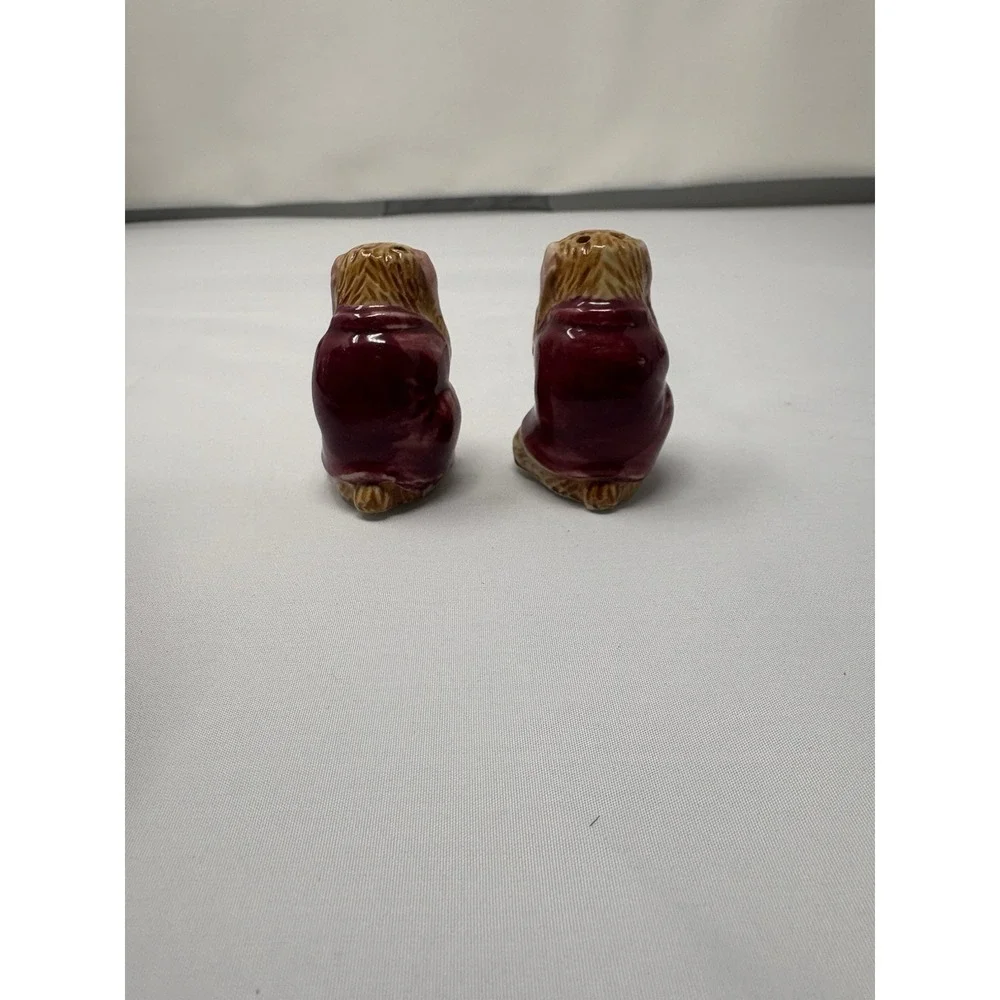 Vintage‎ Hear No Evil Monkey Salt & Pepper Shakers Mini Ceramic Hand Painted